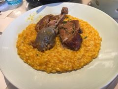 -港丽餐厅(高德置地店)