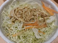 沙拉菜-熊吞·大碗丼烧肉饭(西市场嘉华店)