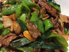 辣椒小炒肉-千稻剁椒大鱼头(CityOn熙地港店)