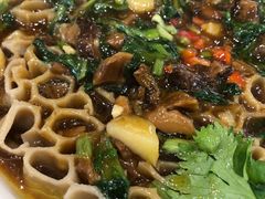 -穆隆斋清真大饭店(串窑街店)