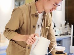 -Fridi Patisserie Cafe