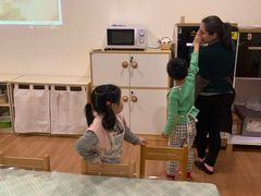 -乐融婴幼儿成长中心(四季青校区)