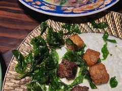 -粤·向群饭店(麓景路店)