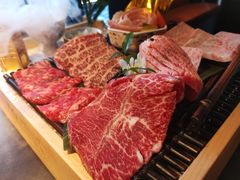 -铭牛烧肉·和牛海鲜自助(高新月牙湖店)