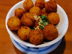 孜然小土豆-炉小二铜锅牛蛙•川湘菜(三里屯店)