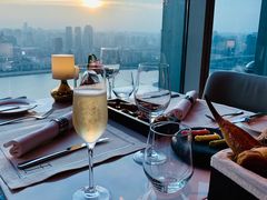 -翡翠36酒吧(浦东香格里拉店)