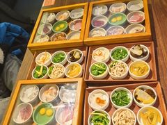-良米山·云南野生菌过桥米线(上海首店)
