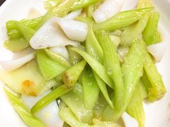 -兴记菜馆