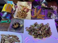-蚝堡海鲜·威海菜·海肠捞饭·烧烤·亚洲吃蚝公司(幸福门店)