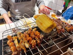 -喜悦小串丹东小黄牛海鲜烧烤大排档(民主广场店)