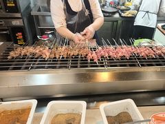 -四囍码头海鲜烧烤自助火锅(外滩南京东路悦荟广场店)