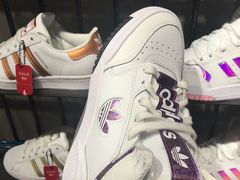 -adidas(印象城购物中心店)