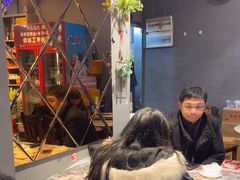 -老街烧烤大排档·地道湖北菜·龙虾馆(汉口火车站店)