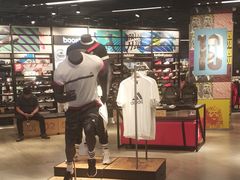 -adidas(正佳广场店)