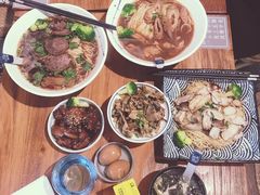 -囿面传统制面馆(中央路店)