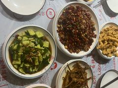-三妹小龙虾·黄油蟹(华侨城总店)