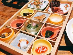万菜盛合-赤坂亭M9和牛烧肉(世博源店)