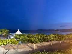-渔家火锅·海鲜自助餐·演艺(亚龙湾天域酒店)