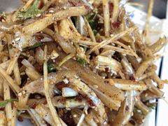 -服务大楼冷面(延大店)