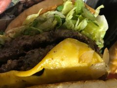 火烤双层牛肉特堡-The Habit Burger Grill 哈比特汉堡(爱琴海店)