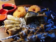 -暹罗酒肆泰餐厅酒吧