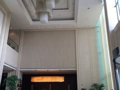 -无锡鼎尚皇冠酒店