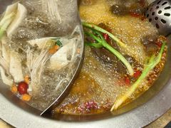 -沸炉重庆老火锅(军事博物馆店)