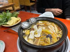 -菌之家·专业纯野生菌火锅·特色炒菌