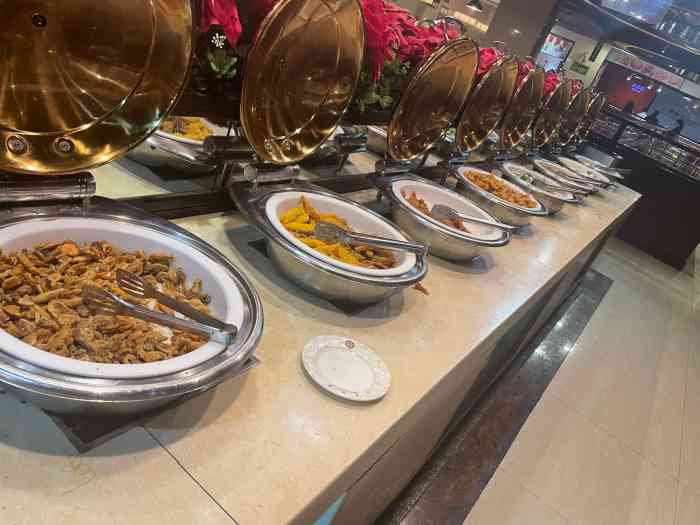 比尔森烤肉海鲜火锅自助