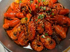 -巴厘龙虾·榜首油焖大虾(音乐学院·沿江酒馆店)