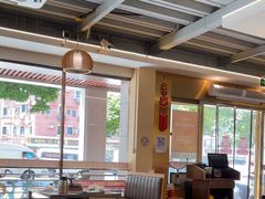 -胡须佬鸡煲四季火锅店(石厦西村直营店)