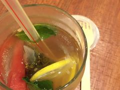 西瓜火龙果冷泡茶-卡朋厨房(289艺术园区店)