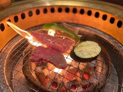 -山川小町·极番烧肉(新地假日广场店)