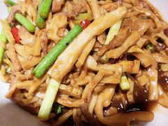油焖干笋-吕氏疙瘩汤·私家菜馆(慈云寺店)