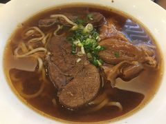 -天下三绝 牛肉面/红酒