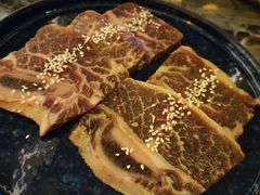 招牌LA牛仔骨-义气烤肉餐吧(大族广场店)