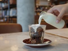 -ROAST coffee & eatery