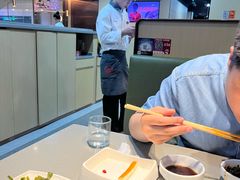 -海底捞火锅(杭州滨江九宜城店)