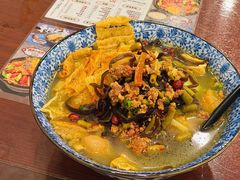 七爷螺蛳粉-螺世纪螺蛳粉·桂味小排档(裕德店)