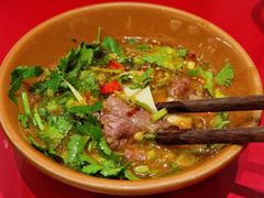 -潮汕·草根牛肉档(上海荟聚城市集市店)