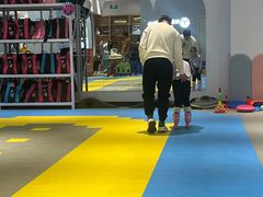 -米高轮滑·自由式轮滑·速桩·滑板(锦辉店)