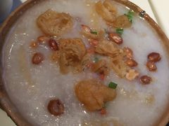 -新大咀港式茶餐厅(宝山万达店)