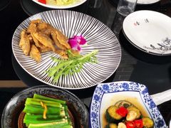 -七的湖·晚芳亭·阳澄湖农家菜·大闸蟹(莲花岛店)