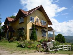 -黄色小屋