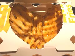 -麦当劳(江湾镇店)