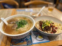 -夏雪花·手工拉面(南油店)