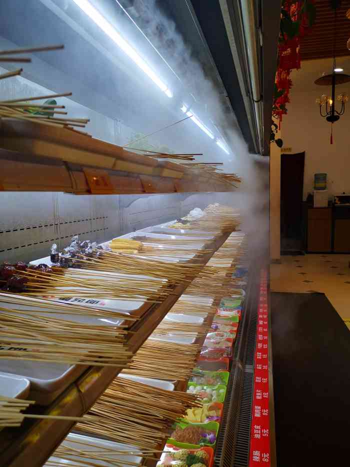 蜀儿郎市井串串(韦曲北街店)-"离家不远的串串,比想象中好很多,牛肉的