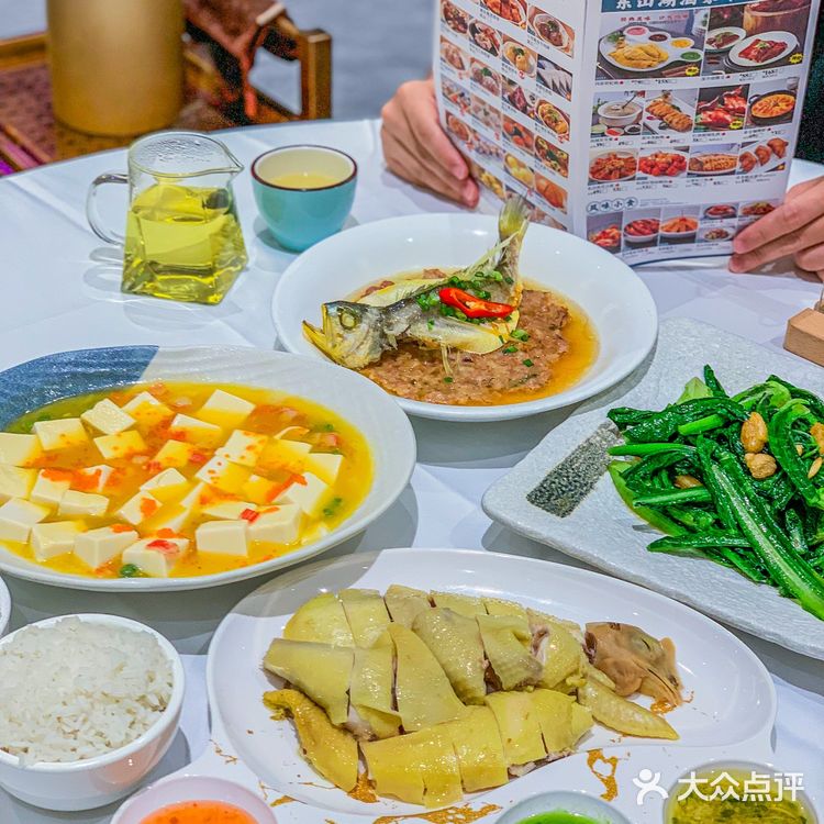 跟着本地人去吃粤菜，东山口40年老牌茶楼‼️