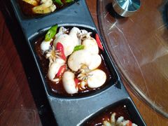 -东来菜馆•手抓海鲜家常菜•海鲜锅贴(鸽子窝店)