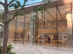-Apple零售店(华贸购物中心店)